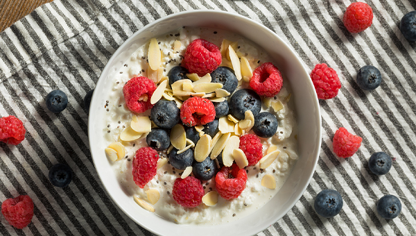 What's the Best Breakfast for Mid-Life Weight Loss?